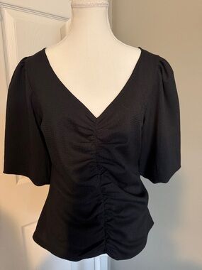 Gibsonlook balloon‎ sleeve, V-neckline,cinch front detail Medium Black top Goth